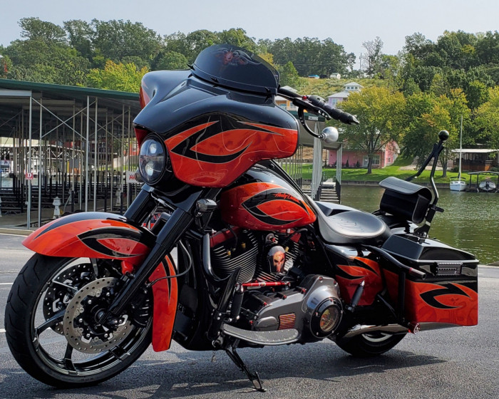 Group Phase Dream Chopper